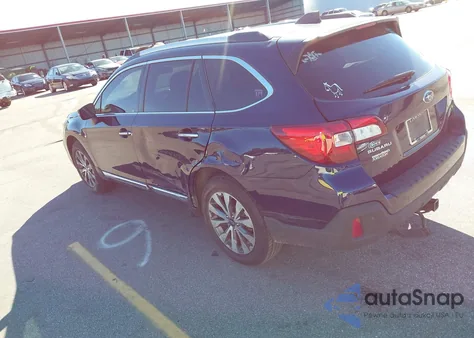 2018 Subaru Outback 2.5I Touring из США, поврежденный, VIN 4S4BSATC2J3332662